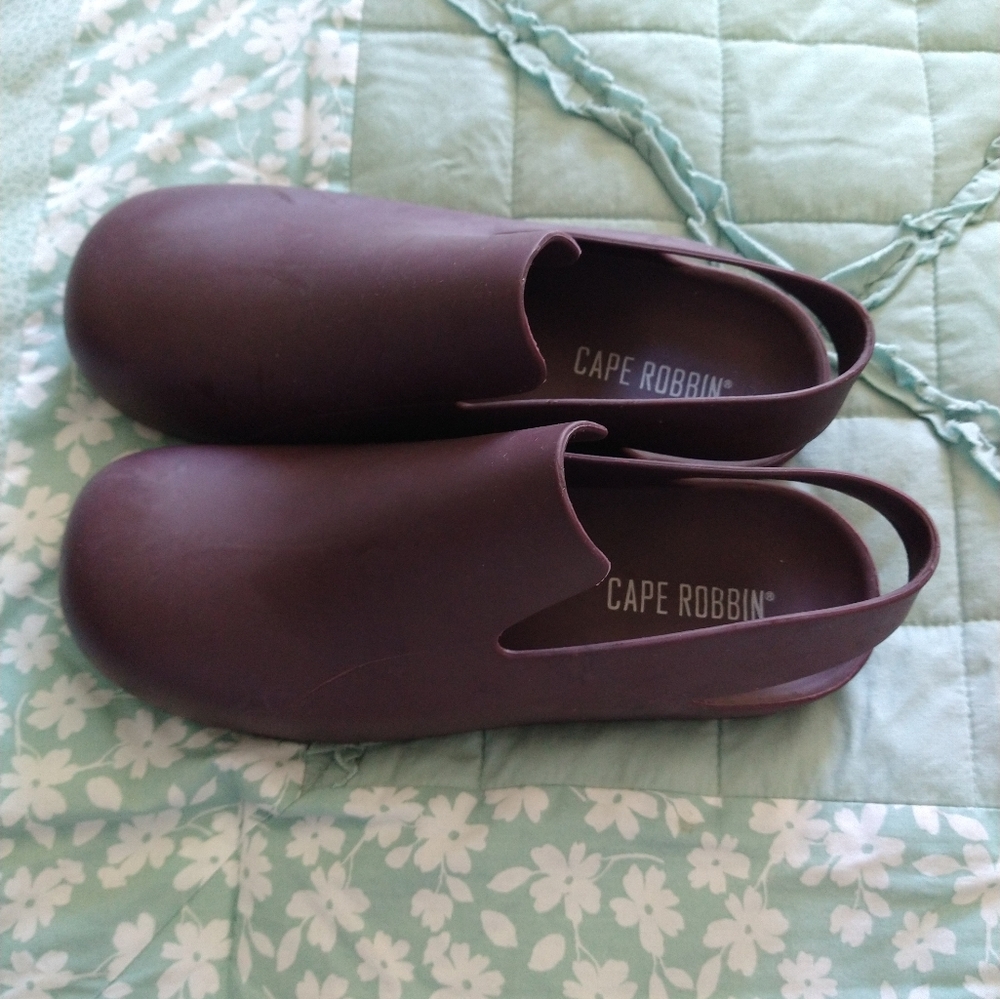 Toasted rubber slides-chocolate